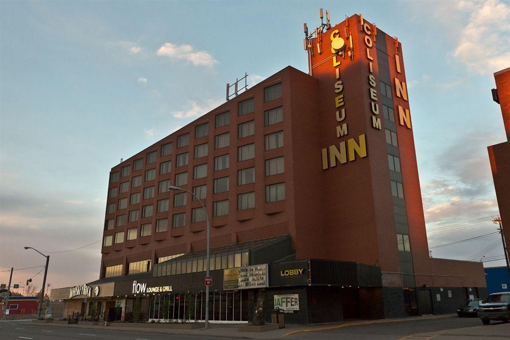 Coliseum Inn Edmonton Exterior photo