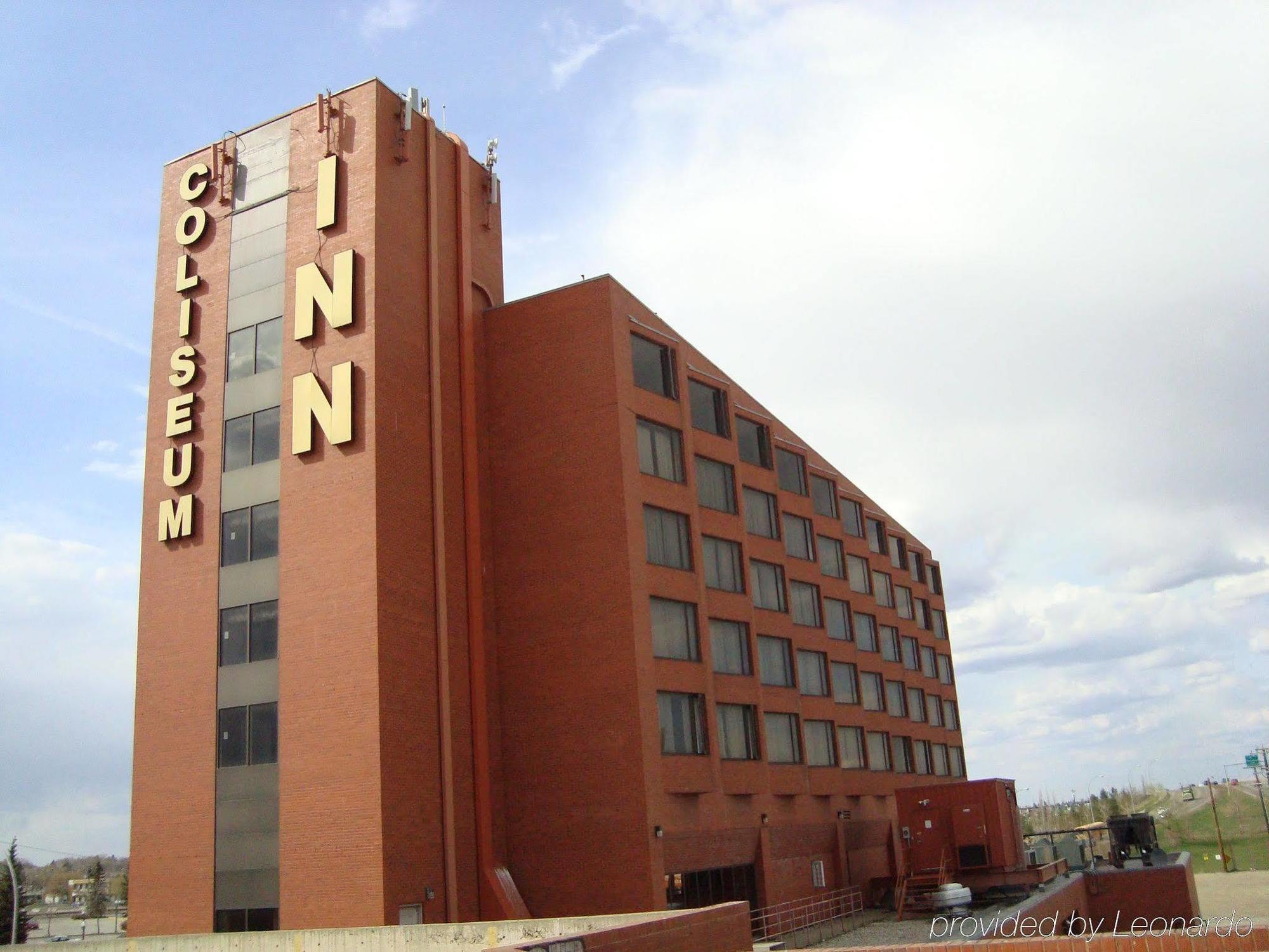 Coliseum Inn Edmonton Exterior photo